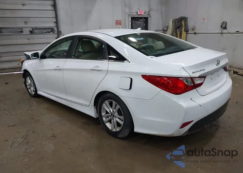 2014 Hyundai Sonata Gls z USA, uszkodzony, nr VIN 5NPEB4AC5EH826403